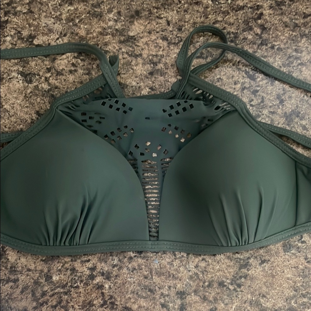 Tinibikini sm Green Bikini Top with Cutout Design